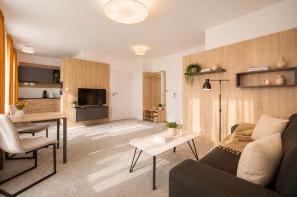 ALURE RESIDENCES 12 & 24h self check-in & private parking next to the apartment building included, CITY CENTER right on SNP Square in a quiet passage, new building, best deal in town, Banská Bystrica