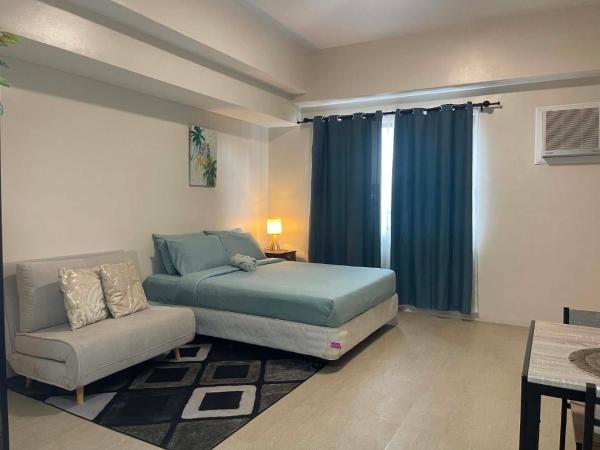 Minimalist Escape By Jane Near It Park - Philippines