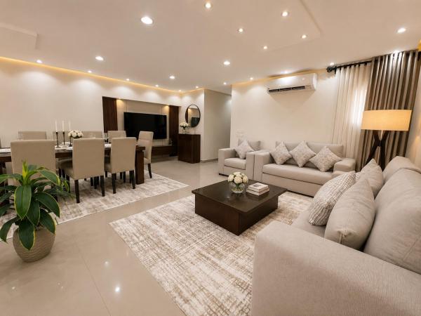 A la foto es mostra l'objecte Premium 3BR Hotel Apartment with Direct Airport View situat a la ciutat de El Caire.
