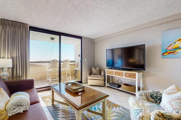2nd Floor Open Condo On-site Restaurant W Bar Multiple Pools - Destin, FL