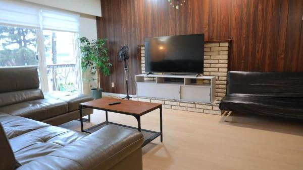 Convenient & Cozy 8 Beds Home - Prime Location With 4 Free Parking - Vancouver
