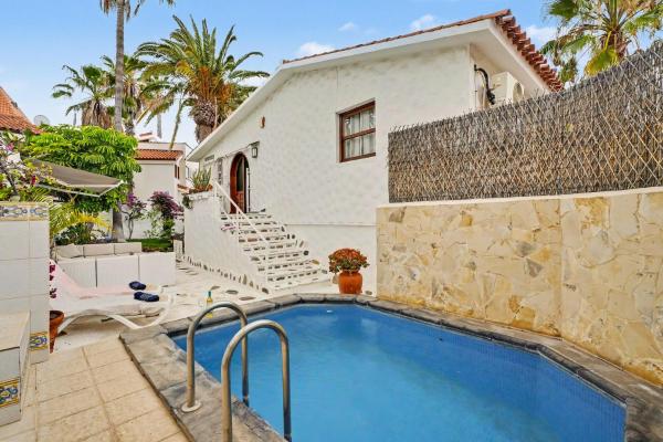 Private Pool And Ocean Views - Los Cristianos