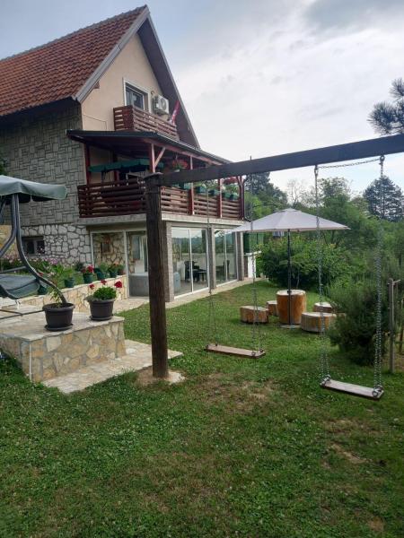 Vikendica Miličin Konak, Vrdnik
