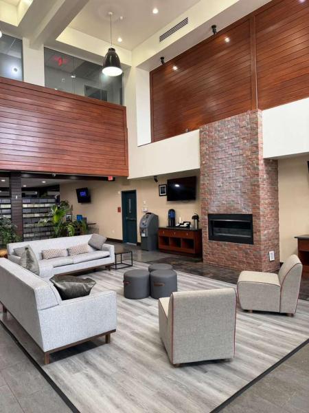 Surface Boutique Hotel, Will Rogers Airport, Fairgrounds, Restaurant & Bar - Oklahoma City, OK