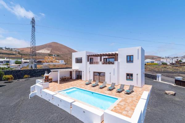 Villa Medio Panuelo By Villa Plus - Puerto del Carmen