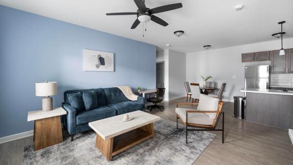 Landing Stylish 2bd Pool Clubhouse - Chattanooga, TN