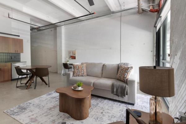 Landing Spectacular 1bd Rooftop Lounge Gym - Jacksonville