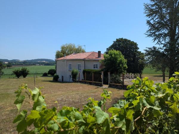 Maison Individuelle En Pleine Nature Avec Jardin Privé Et Wifi - Fr-1-653-21 - Charente