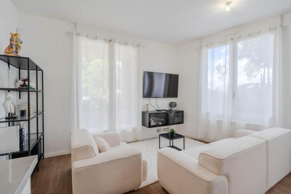 Appartement Neuf & Cosy Proche Paris & Le Bourget - Aubervilliers