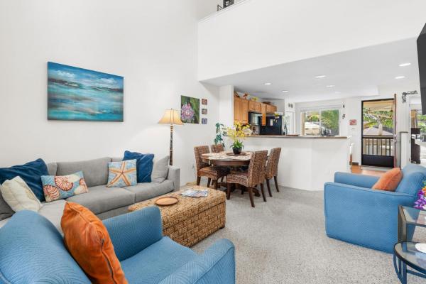 Alii Cove#ee22: Top Floor Unit With Loft & Ac! - Kailua-Kona, HI
