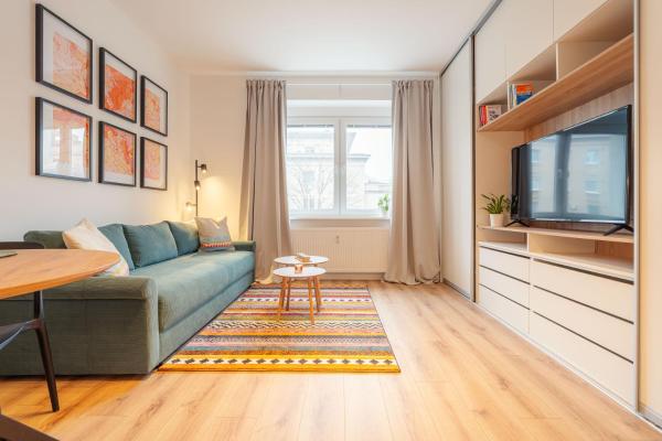 Stylish 1br - Local Market Vibes - Ac - Pool Walk - Stupava