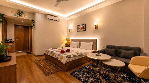 Apex Hub Studio Apartment Near Pari Chowk Alpha 2 Greater Noida - Dadri
