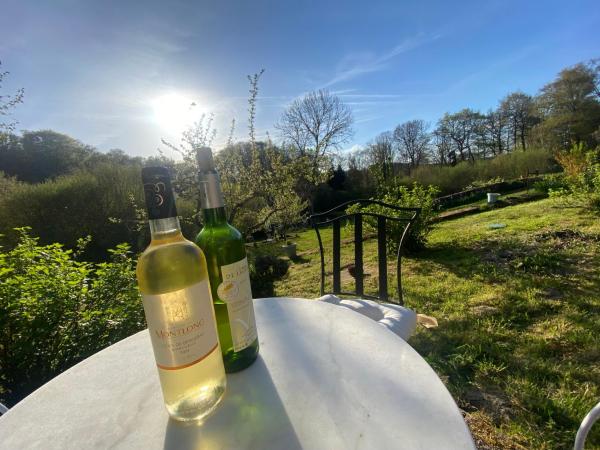 Yvettes Country Cottage - Creuse