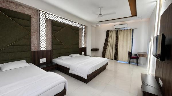 Star Resort - Maharashtra
