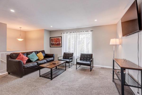 Cozy Family Home With Large Yard Near Quincy Reservoir - Parker, CO