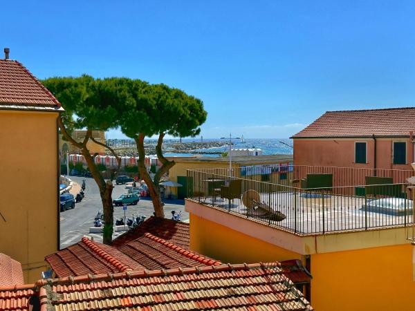 Porto Di Mare - Imperia