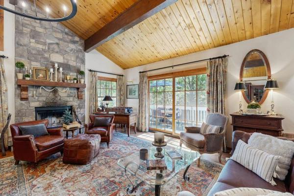 Treetop Cottage - Running Springs, CA