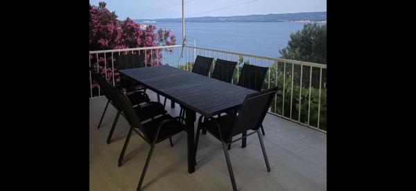 Panorama House With Private Garden & Jacuzzi Two Units - Postira