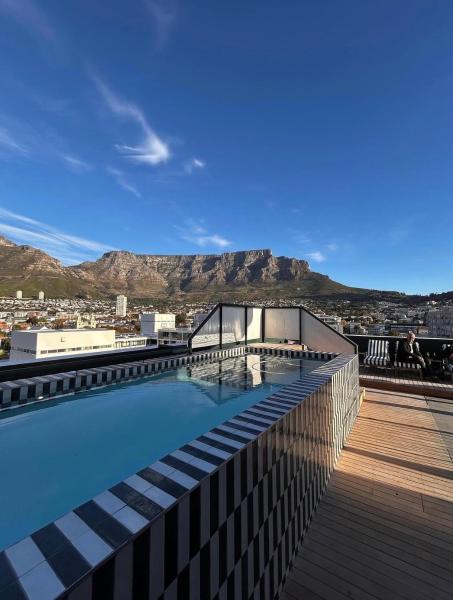Ten On V - Fluent Serviced Apartments - Le cap