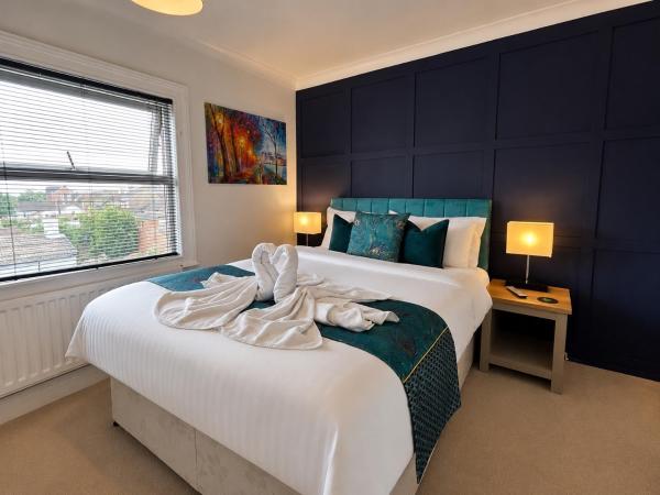 2 Bed Apartment Sleeps 6 Free Van Parking Walk To Weatherspoons - Bedford