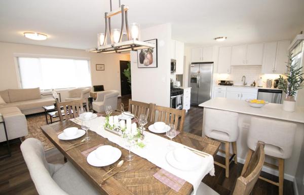 Great America Getaway Sleeps 12 Near Navy Base - Zion Beach