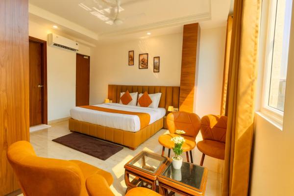 Hotel La Casa, Amritsar #Swimming Pool #Prime Location #Luxury Rooms #Best Selling Hotel Near Golden Temple - Amritsar
