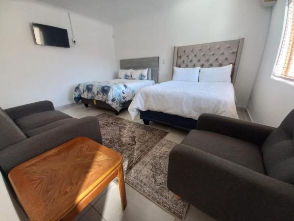 Sintha Guest House - Cape Town