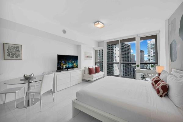 Stylish Studio Icon, W Hotel Waterfront Building - Miami, FL