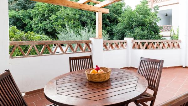 Na fotografii je vidět objekt Alpujarra Relax with Terrace nacházející se ve městě Órgiva.