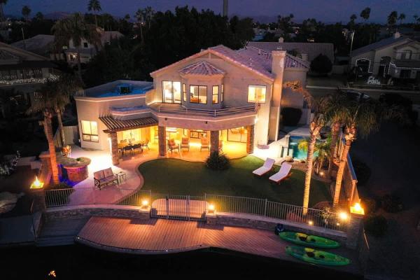 Lakeside Luxury Val Vista - Gilbert, AZ
