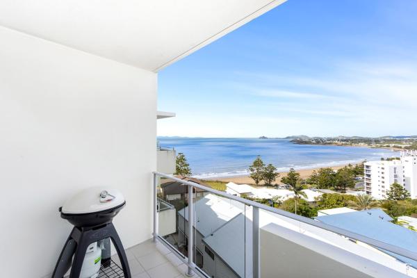 'Still & Sea' In Yeppoon's Cbd - Yeppoon
