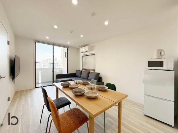 B Hotel Lafort Honkawa - New 2br Apt 5 Min Walk To Peace Park Sleeps 6 - 히로시마시