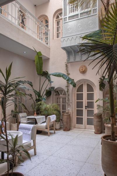 Auf dem Foto ist das Objekt Riad K-White in der Stadt Marrakesch zu sehen.