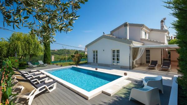 Beautiful Casa Garden Contesses In Momjan - Koper