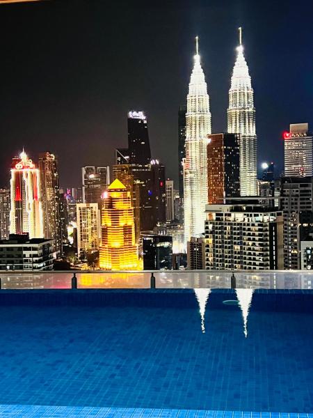 Luxe Sky Pool - Kuala Lumpur