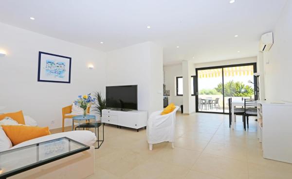 Magnolia Sea View Apartment - Lagos