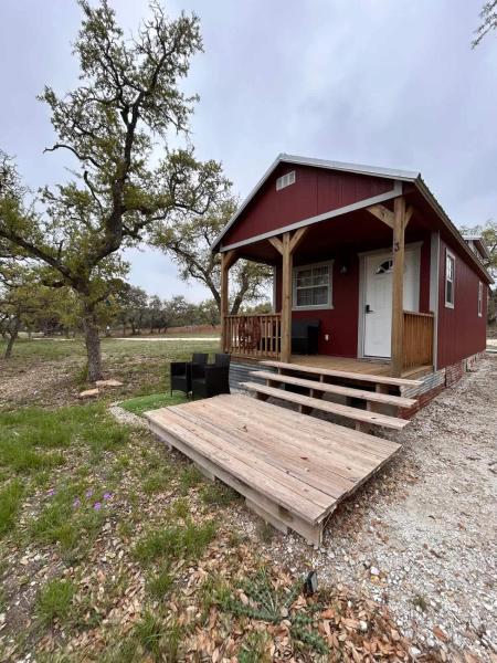 Hill Country Cabin 3 - Canyon Lake, TX