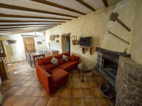 4-guest Laroya Cottage With Pool - Macael