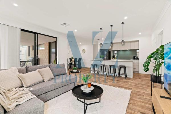 Hosted Modern Comfort In Piara Waters Perfect For Fam - Perth