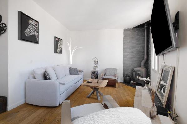 Duplex Climatisé Avec Parking Et Borne éLectrique - Mandelieu-la-Napoule