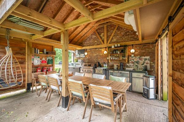 Toad Hall Lodges - Luxury Glamping Lodges Near Southwold! - Dunwich