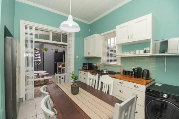 Crown Oak - Port Elizabeth