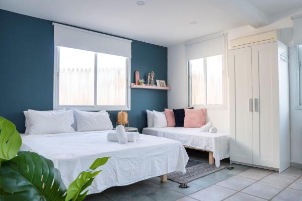 Uri's Boutique Rooftop - Tel Aviv