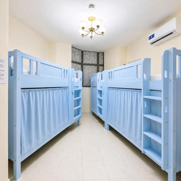 Tidy Premium Hostel, Sharjah - Dubai