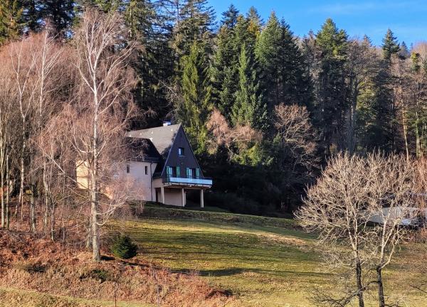Chalet Douillet Avec Vue Panoramique à Kruth - Ranspach