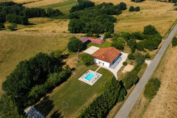 Housepark Maison Séailles 45 Pers Padel Piscines Int&ext Vue Pyrénées - Occitanie