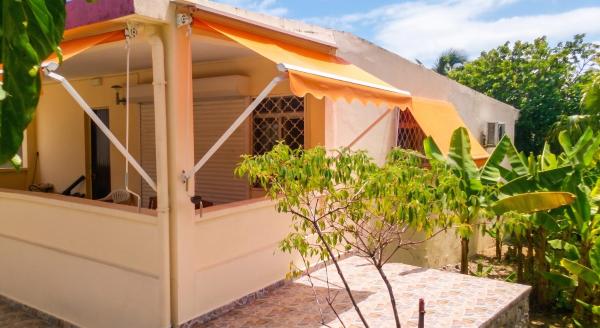 Maison Charmante à Sainte-anne Avec Climatisation - 70 M² - Guadeloupe