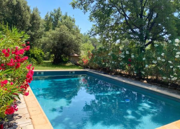 Maison Agréable Avec Piscine Privée à Figanières - Draguignan