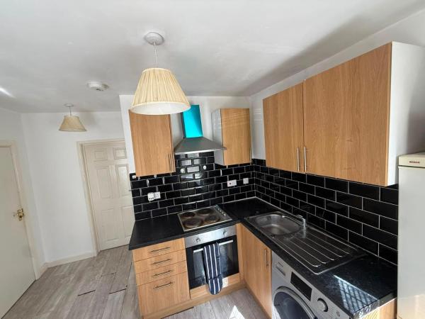 Coventry Road Apartments Flat 1 - Southampton Airport (SOU)