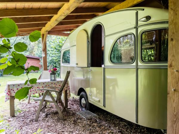 Waaldijk15, Vintage Caravans In Nature - Gelderland